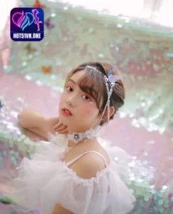 Read more about the article Qian Qian – Nữ thần xinh đẹp Trung Quốc trên Hot51: Hấp dẫn và Nổi bật. Beautiful Chinese Goddess on Hot51